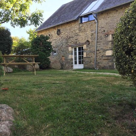 Etang Fleuri Bed and Breakfast Cahagnes Exterior foto