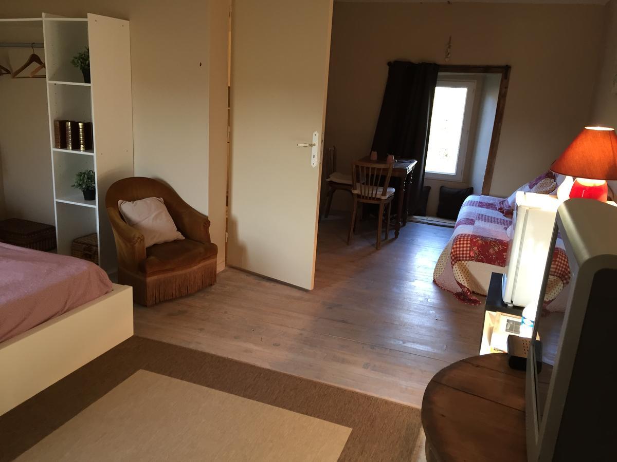 Etang Fleuri Bed and Breakfast Cahagnes Exterior foto