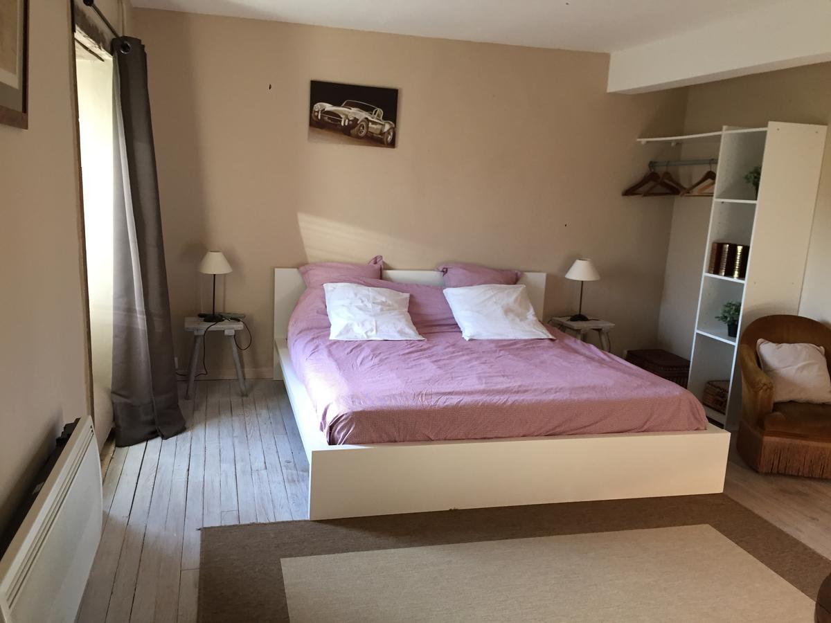 Etang Fleuri Bed and Breakfast Cahagnes Exterior foto