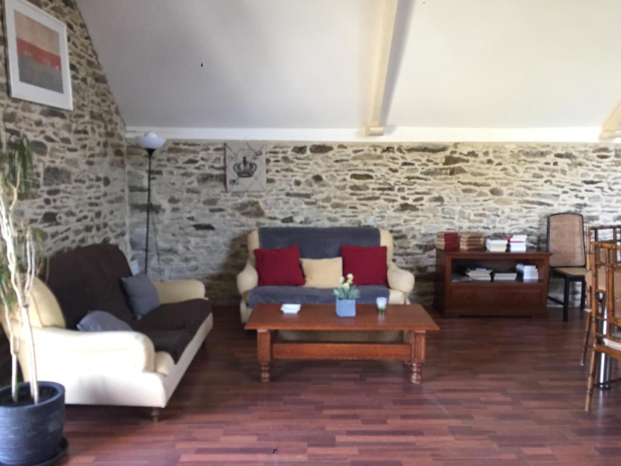 Etang Fleuri Bed and Breakfast Cahagnes Exterior foto