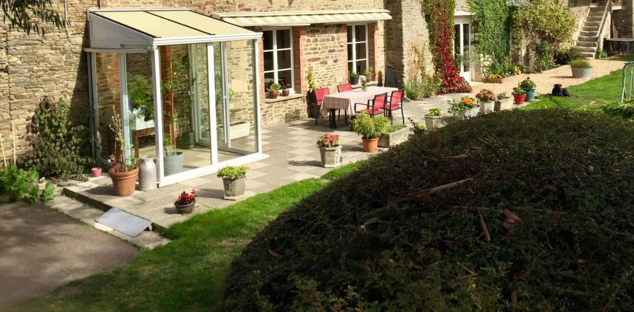 Etang Fleuri Bed and Breakfast Cahagnes Exterior foto